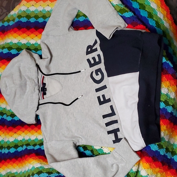 Tommy Hilfiger Sweashirt - Picture 1 of 4
